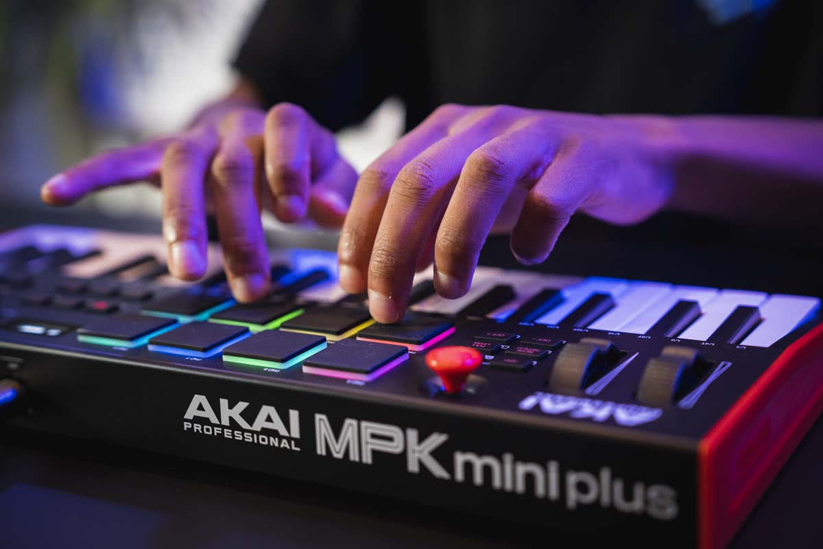 AKAI MPK Mini Plus Detail Picture 3