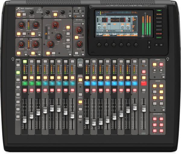 Behringer X32 Compact_1