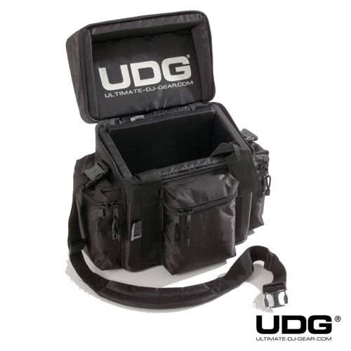 UDG Slanted Bag Small_1